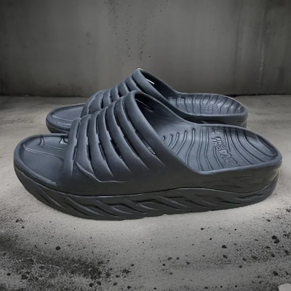🔥HOKA RECOVERY SLIDES🔥 - Picture 4 of 8